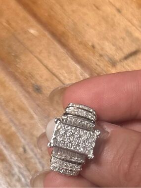 Elegant Cubic Zirconia Statement Ring set - White